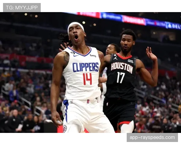 火箭伊森三分命中率50%，首发时球队17胜1负