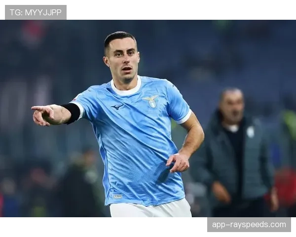 意大利杯半决赛首回合：佛罗伦萨1-0小胜拉齐奥